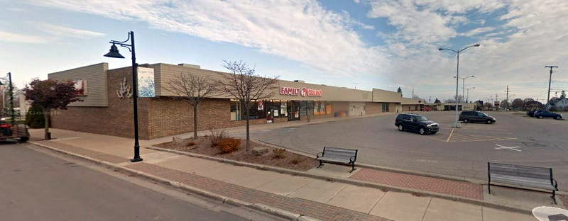 Mariners Mall - 2015 Street View (newer photo)